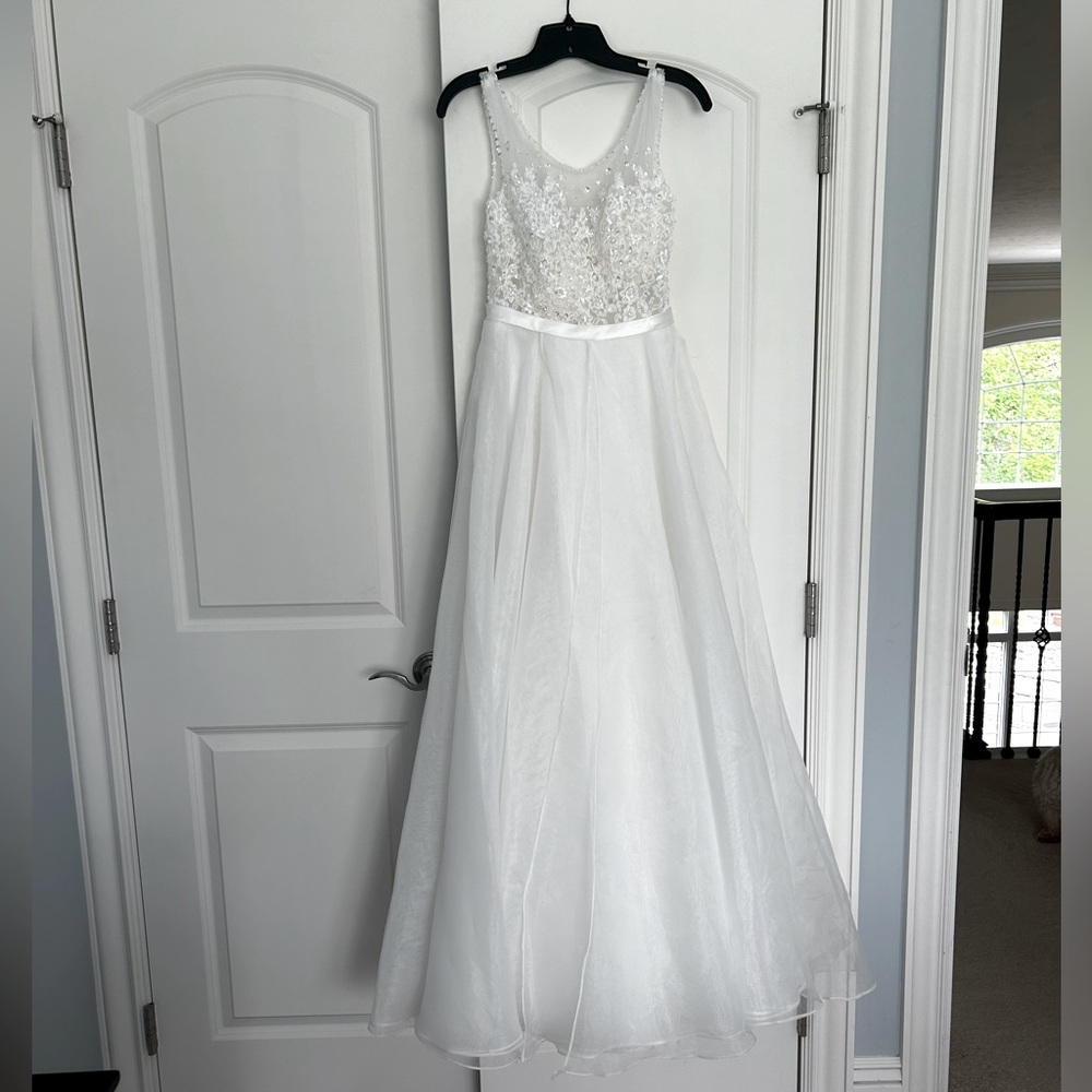 White wedding dress never before worn